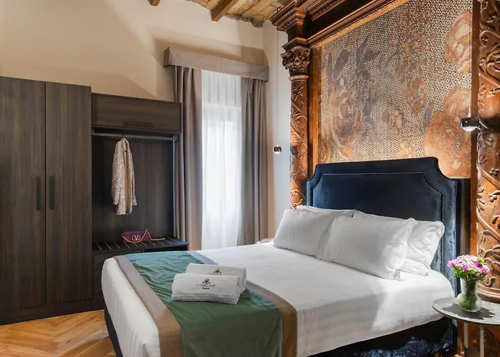 Aparthotel H77 - Maison D'art Collection 3*