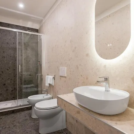 Aparthotel H77 - Maison D'art Collection Rom