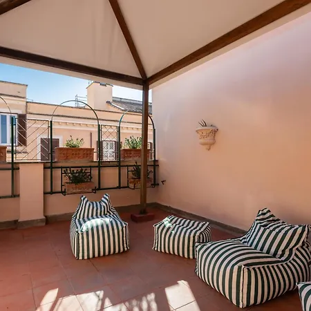 Aparthotel H77 - Maison D'art Collection